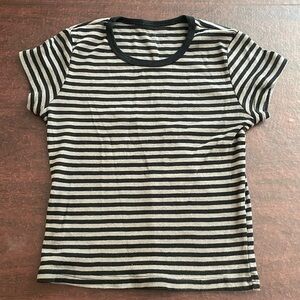 Brandy Melville tee